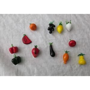 Vintage Lillian Vernon 12 Mini Hand Blown Art Glass Fruit and Vegetable Figures